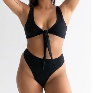 437 Highwaisted Aubrey Bottoms
